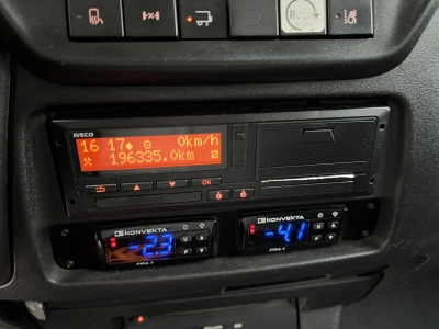 IVECO 70C18 Daily Tiefkühlkoffer mit Ladebordwand