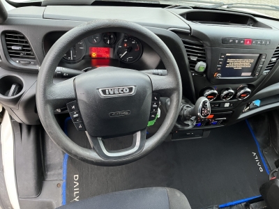 IVECO 70C18 Daily Tiefkühlkoffer mit Ladebordwand