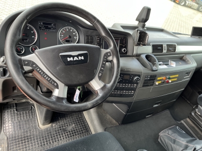 MAN TGX 26.480 6x2 Atlas 145.2 Kran Baustoff / AHK