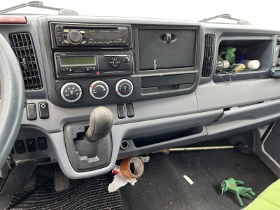 FUSO  Canter 7C18 4x2 Ladebordwand / Getriebeschaden 