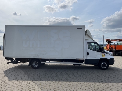 IVECO 70C18 Daily Koffer mit Ladebordwand