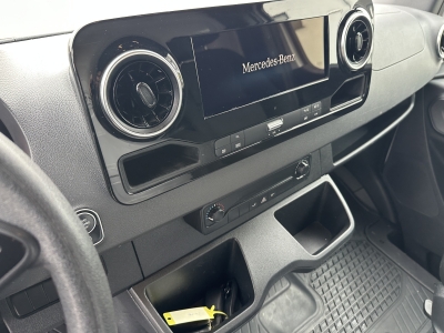 Mercedes-Benz  Sprinter 319 CDI Koffer / LBW / RFK / SH Tempomat
