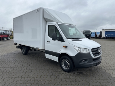 Mercedes-Benz  Sprinter 319 CDI Koffer / LBW / RFK / SH Tempomat