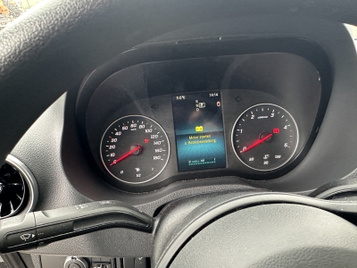 Mercedes-Benz  Sprinter 319 CDI Koffer / LBW / RFK / SH Tempomat