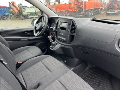 Mercedes-Benz  Vito 111 CDI / 9 Sitzer / BT / FSE / Klima / Tempomat / Radio
