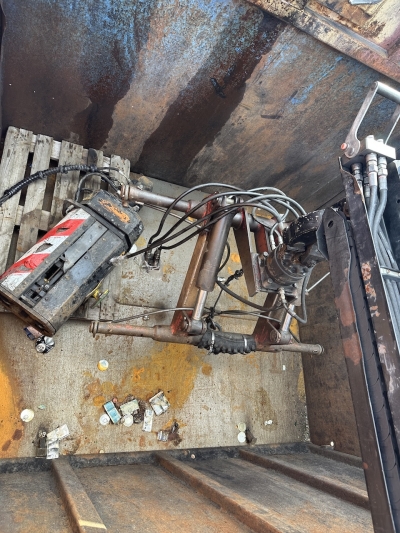 Palfinger  Glas Kran Mulde / PK 16502