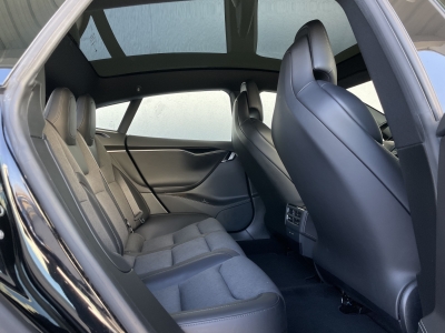 Tesla Model S *100D*DUAL MOTOR*ALLRAD*KALTWETTER*LUFT*