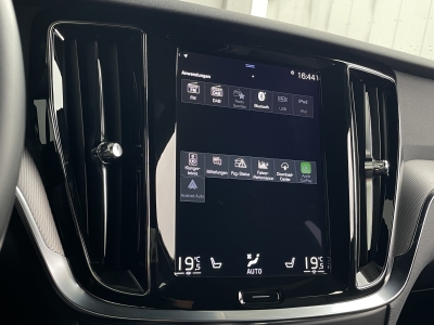 Volvo V60 T6*R-DESIGN*AWD*Plug-In Hybrid*HEAD UP*AHK*