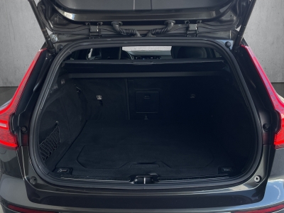 Volvo V60 T6*R-DESIGN*AWD*Plug-In Hybrid*HEAD UP*AHK*