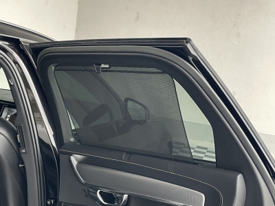 Volvo V90 T4*R-DEIGN*BLIS*19ZOLL*360° KAMERA*HARMAN*