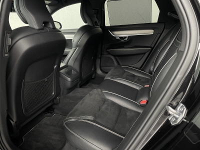 Volvo V90 T4*R-DEIGN*BLIS*19ZOLL*360° KAMERA*HARMAN*