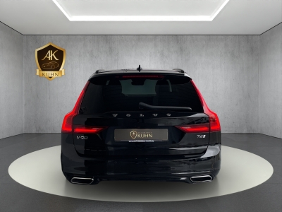 Volvo V90 T4*R-DEIGN*BLIS*19ZOLL*360° KAMERA*HARMAN*