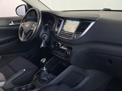 Hyundai TUCSON BLUE INTRO*Edition 2WD*AHK*R.KAM*NAVI*LED