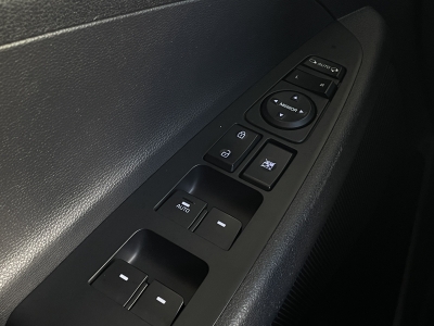 Hyundai TUCSON BLUE INTRO*Edition 2WD*AHK*R.KAM*NAVI*LED