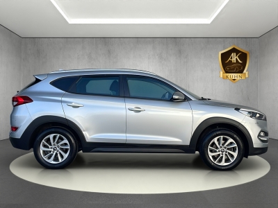 Hyundai TUCSON BLUE INTRO*Edition 2WD*AHK*R.KAM*NAVI*LED