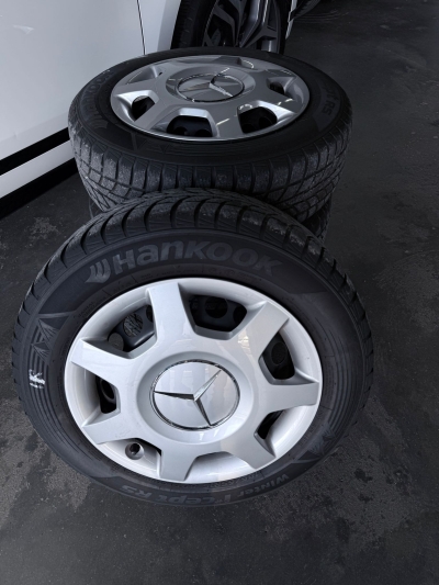 Mercedes-Benz A 180 *AVANTGARDE*NAVI*8-FACH*SHZ*NUR 59.090 KM*