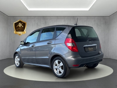 Mercedes-Benz A 180 *AVANTGARDE*NAVI*8-FACH*SHZ*NUR 59.090 KM*