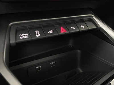 Audi A3 40 TFSI e*AHK*KEYLESS*VIRTUAL*ACC*AHK*150 KW*