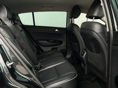 Kia Sportage 1.7 CRDi*Dream Team 2WD*R.KAM*LED*NAVI*