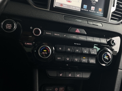 Kia Sportage 1.7 CRDi*Dream Team 2WD*R.KAM*LED*NAVI*