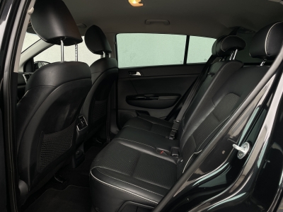 Kia Sportage 1.7 CRDi*Dream Team 2WD*R.KAM*LED*NAVI*