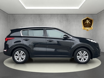 Kia Sportage 1.7 CRDi*Dream Team 2WD*R.KAM*LED*NAVI*