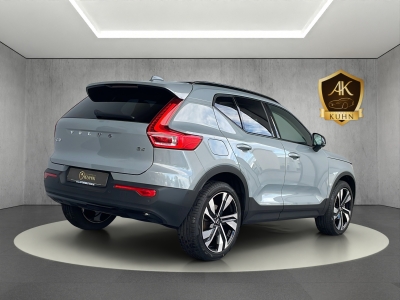 Volvo XC40 B*Plus Dark 2WD*360° KAMERA*20 ZOLL*PANO*