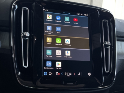 Volvo XC40 B*Plus Dark 2WD*360° KAMERA*20 ZOLL*PANO*