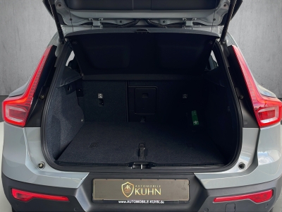 Volvo XC40 B*Plus Dark 2WD*360° KAMERA*20 ZOLL*PANO*