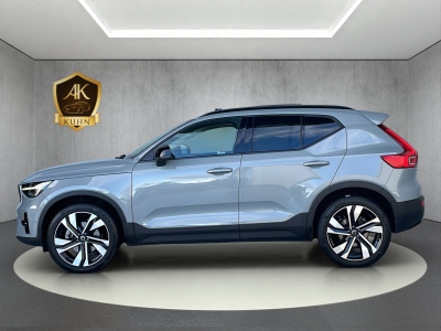 Volvo XC40 B*Plus Dark 2WD*360° KAMERA*20 ZOLL*PANO*