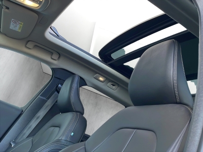 Volvo XC40 B*Plus Dark 2WD*360° KAMERA*20 ZOLL*PANO*