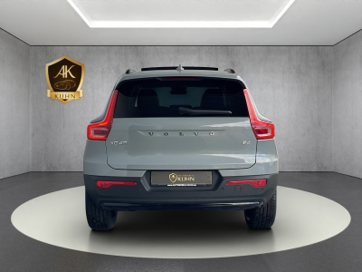 Volvo XC40 B*Plus Dark 2WD*360° KAMERA*20 ZOLL*PANO*