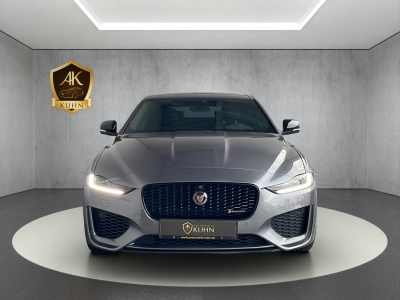 Jaguar XE P300*R-Dynamic*Black AWD*360° KAMERA*PANO*LED