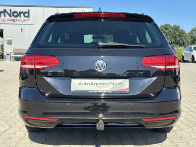 VW Passat Variant