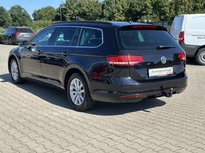 VW Passat Variant