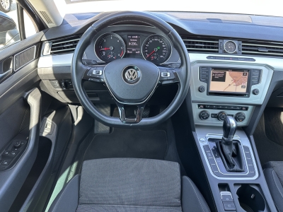 VW Passat Variant