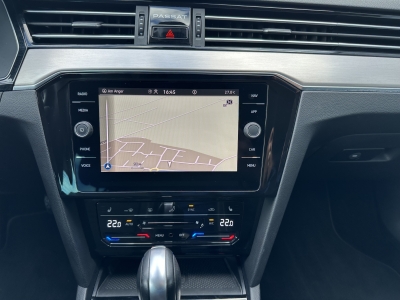 VW Passat Variant
