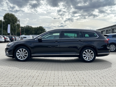 VW Passat Variant