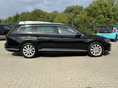 VW Passat Variant