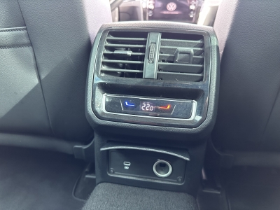 VW Passat Variant
