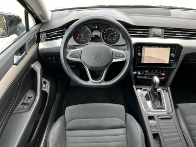 VW Passat Variant