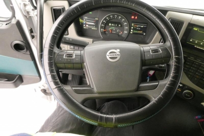 VOLVO (S) Truck FM 420 6x2 27m/t,Funk,Jib ,E6