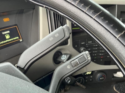 VOLVO (S) Truck FM 420 6x2 27m/t,Funk,Jib ,E6