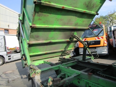 Mercedes-Benz 815 Atego Hublift, Senkenreiniger, kippbar! 8,6t