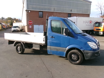 Mercedes-Benz Sprinter 211 CDI Pritsche, AHK, 3 Sitze