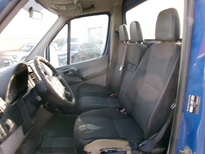 Mercedes-Benz Sprinter 211 CDI Pritsche, AHK, 3 Sitze