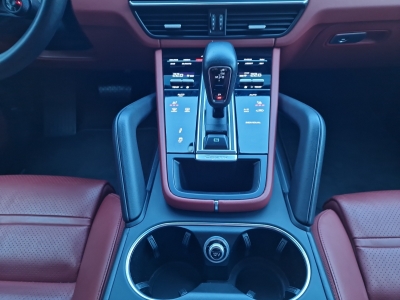 Porsche Cayenne E-Hybrid ACC PANO 360° LUFT Softcl PDLS+