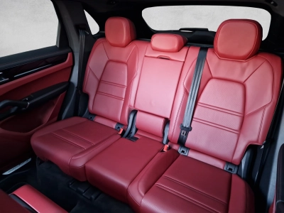 Porsche Cayenne E-Hybrid ACC PANO 360° LUFT Softcl PDLS+