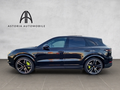 Porsche Cayenne E-Hybrid ACC PANO 360° LUFT Softcl PDLS+