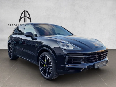 Porsche Cayenne E-Hybrid ACC PANO 360° LUFT Softcl PDLS+